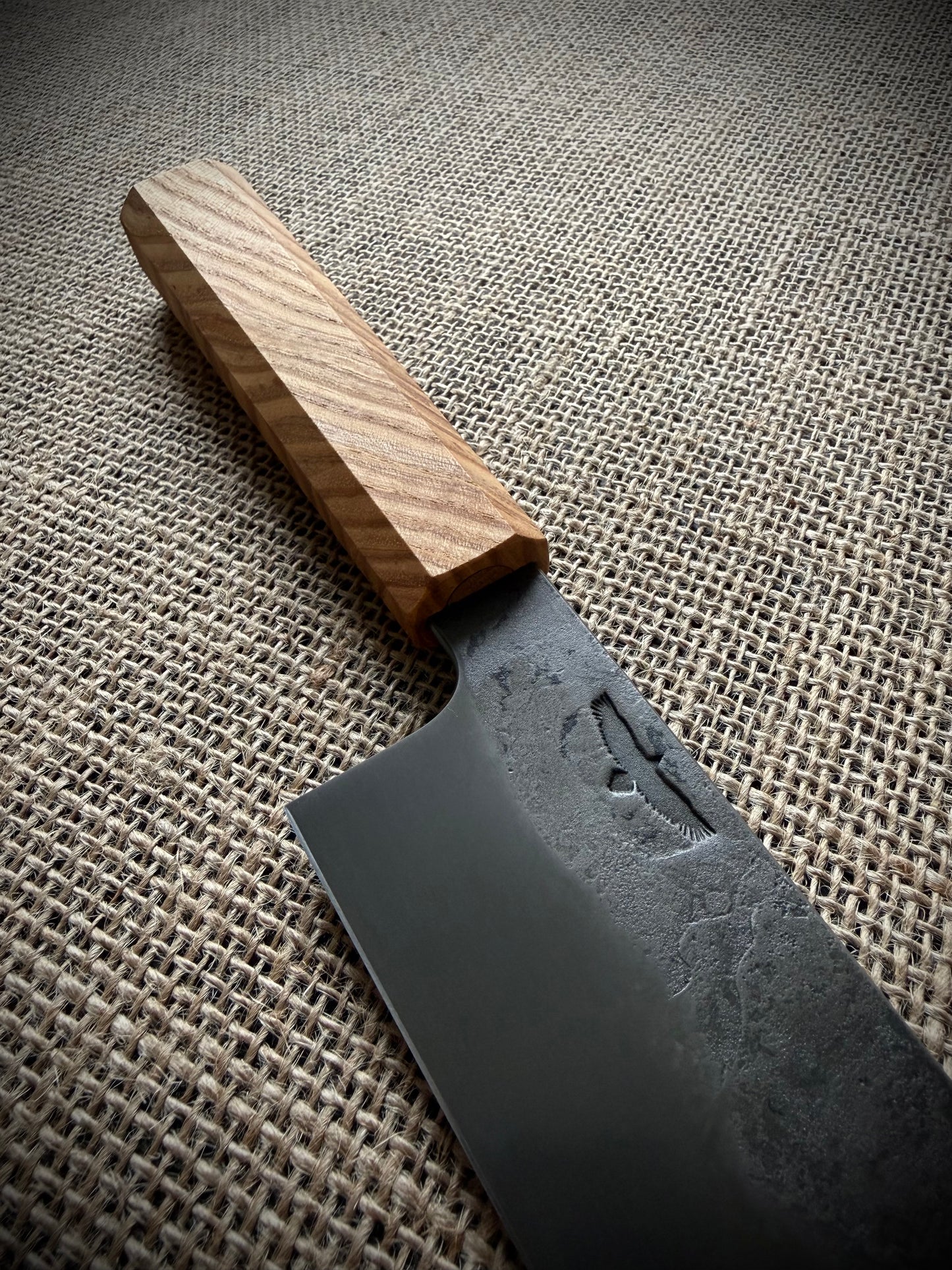 Santoku | Carbon steel | Ash handle