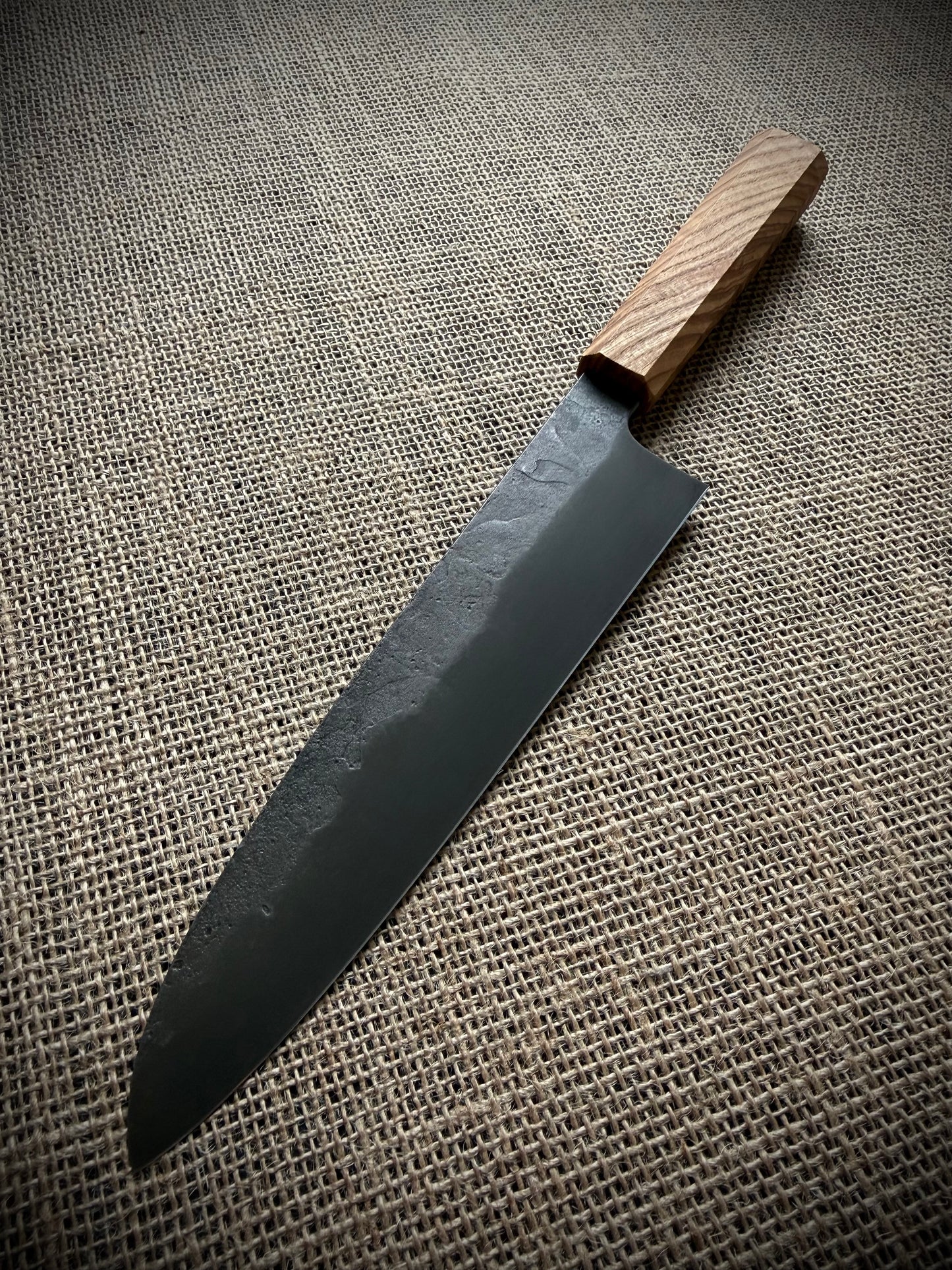 Gyuto | Carbon steel | Ash handle