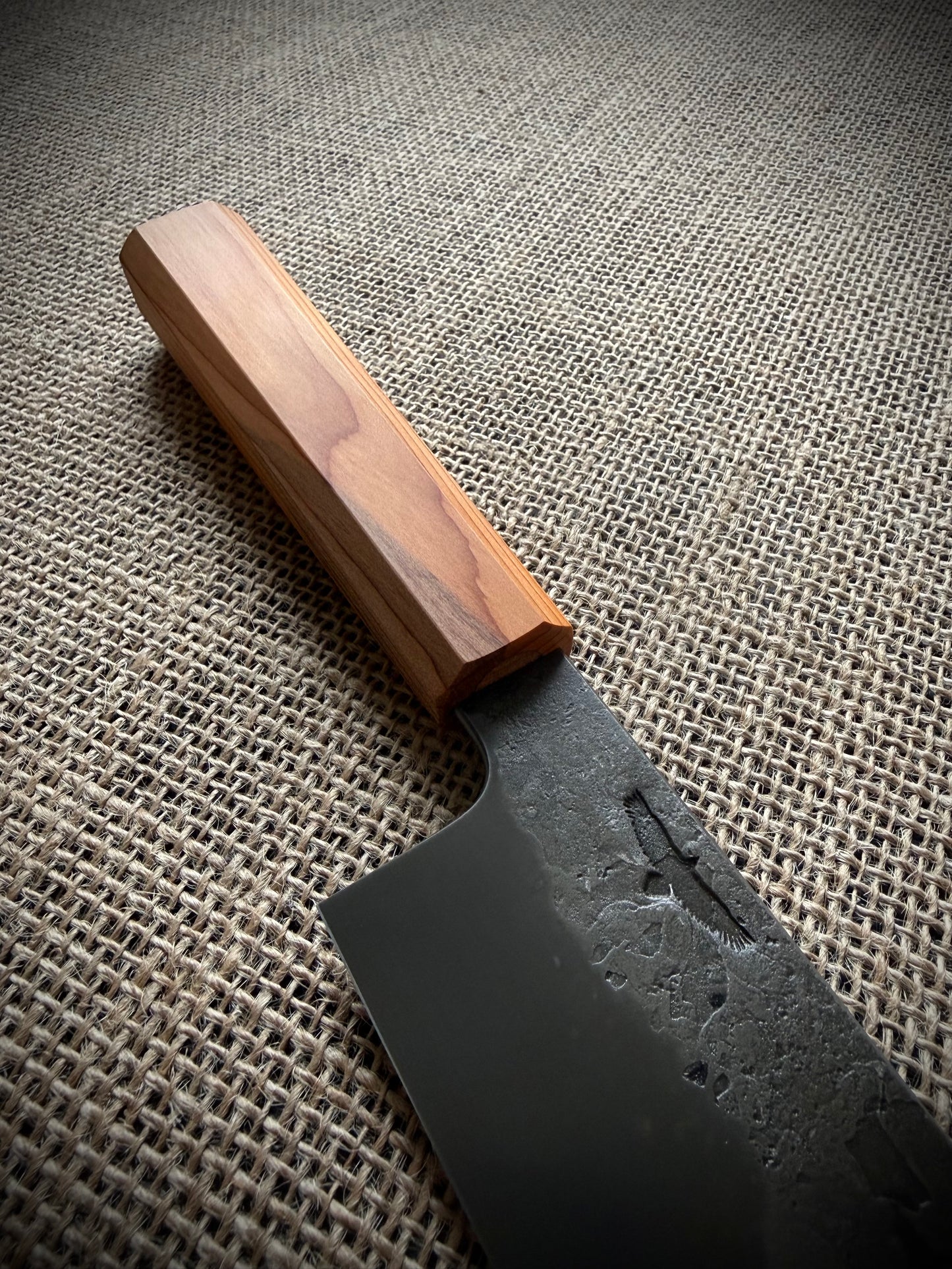 Nakiri | Carbon steel | Yew handle