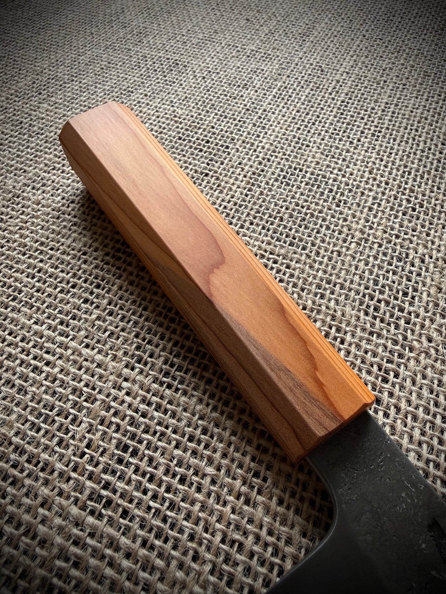 Nakiri | Carbon steel | Yew handle